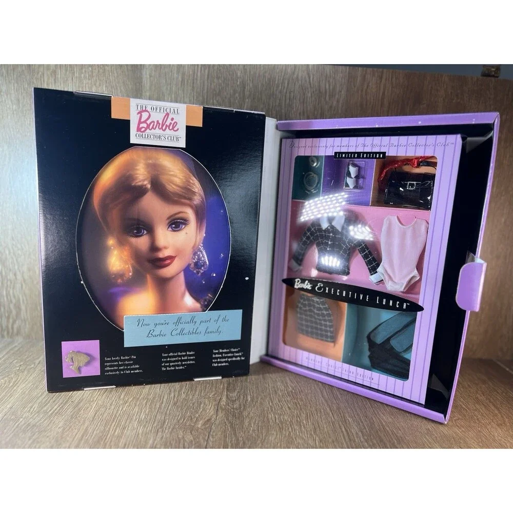 NEW 1998 The OFFICIAL Barbie Collector's Club Welcome Kit Third Edition‎ Mattel